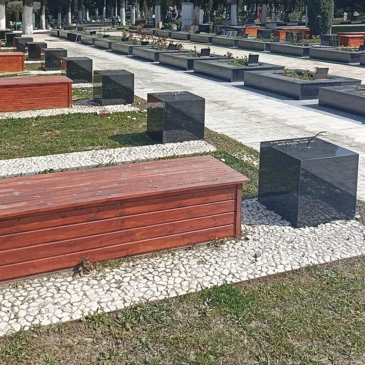 Manisa Büyükşehir mezarlıkları Kurban Bayramı'na hazırlıyor
