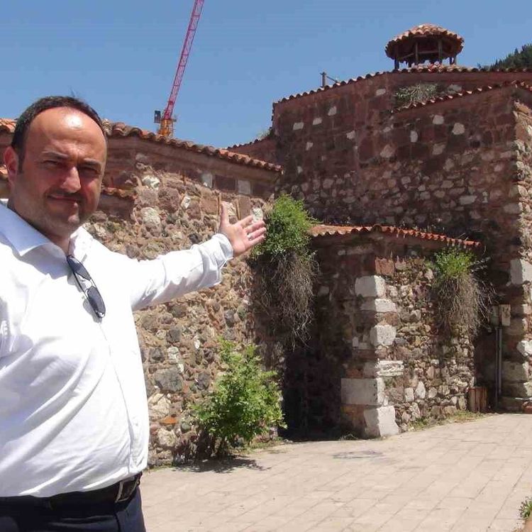 Milyonlar harcandı, tarihi hamam yeniden çürümeye terk edildi