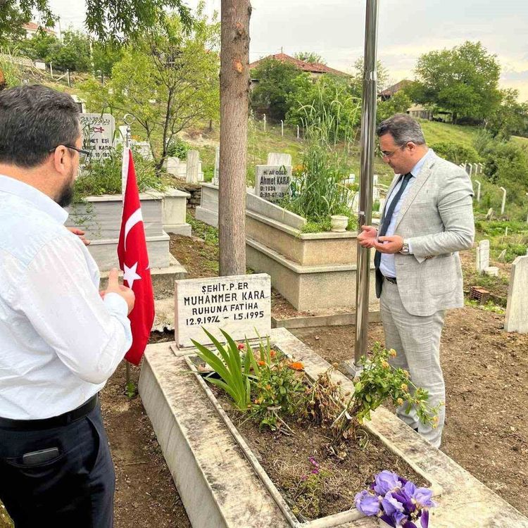 Şehit ailelerine bayram ziyareti