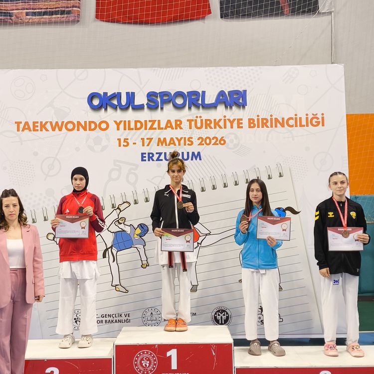 Erzurum’da Taekwondo Şampiyonası Sonuçlandı: Melisa Kundak Türkiye Şampiyonu