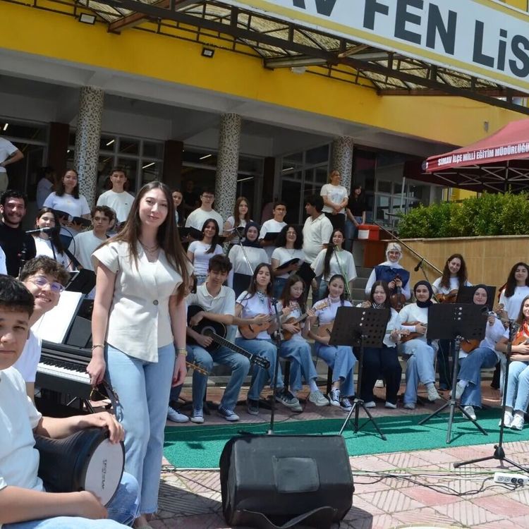 'Bahar Şenliği' Ve 'Yıl Sonu Kermesi' Festivale Dönüştü