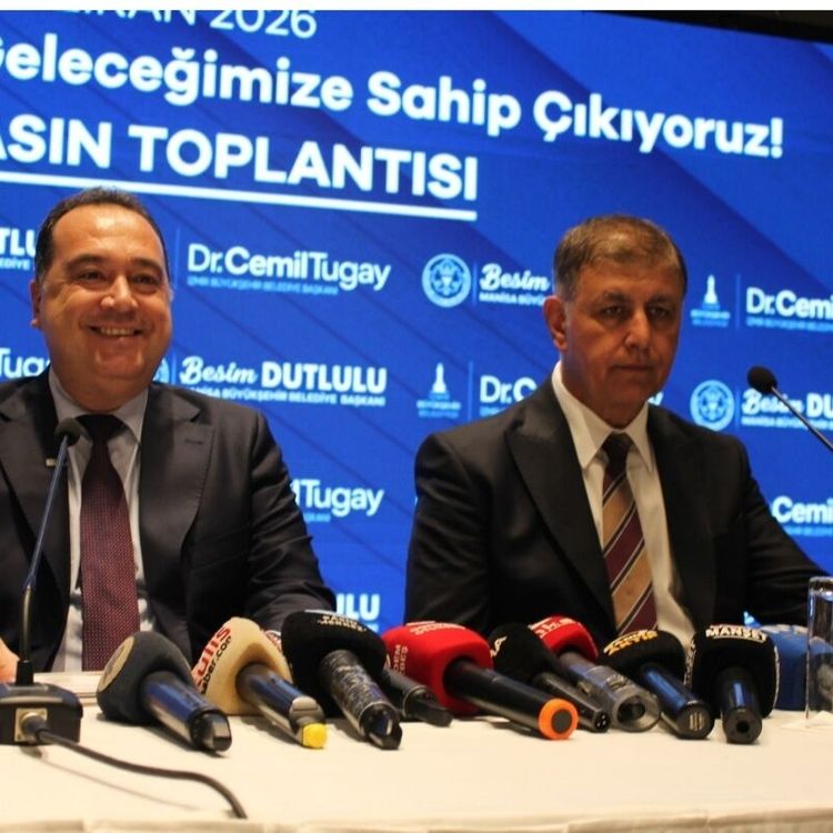 Gediz İçin Tarihi Zirve: "Sadece Su Değil, Zehir Akıyor!"