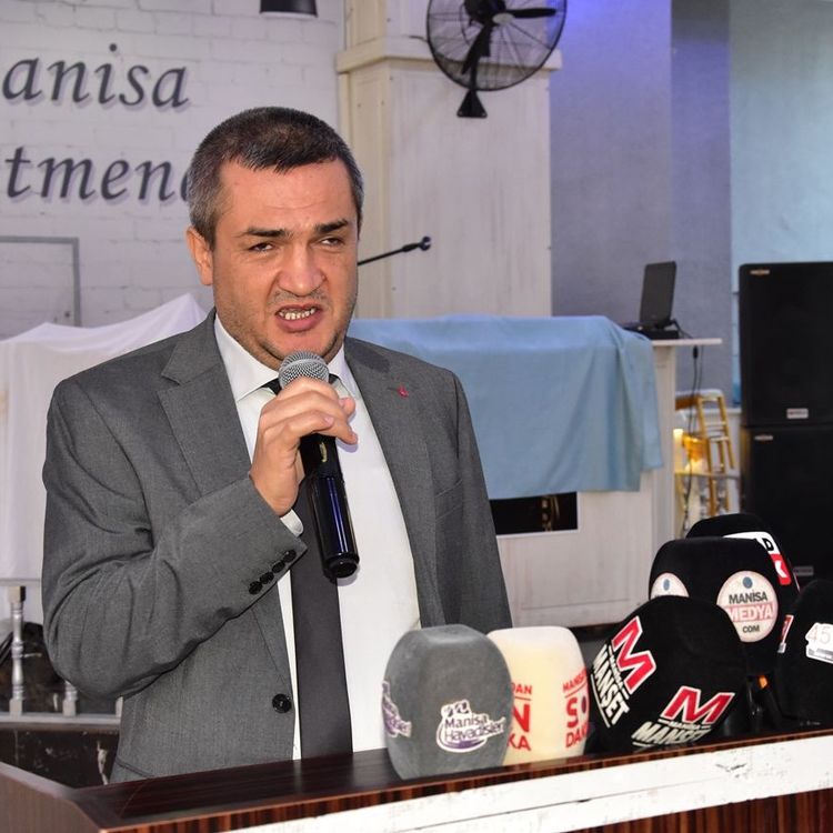 "Arif Zengin Manisa’daki Görme Engellilerin Yaşadığı Sorunları Gündeme Taşıdı"