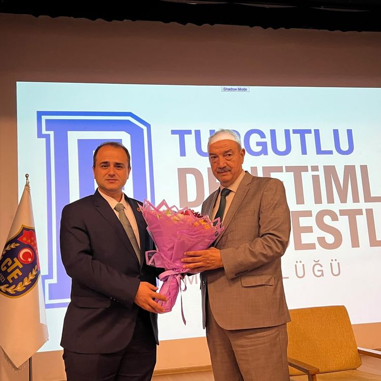 TURGUTLU’DA TOPLUMSAL HUZUR İÇİN "HUKUK VE YAŞAM" KONFERANSI