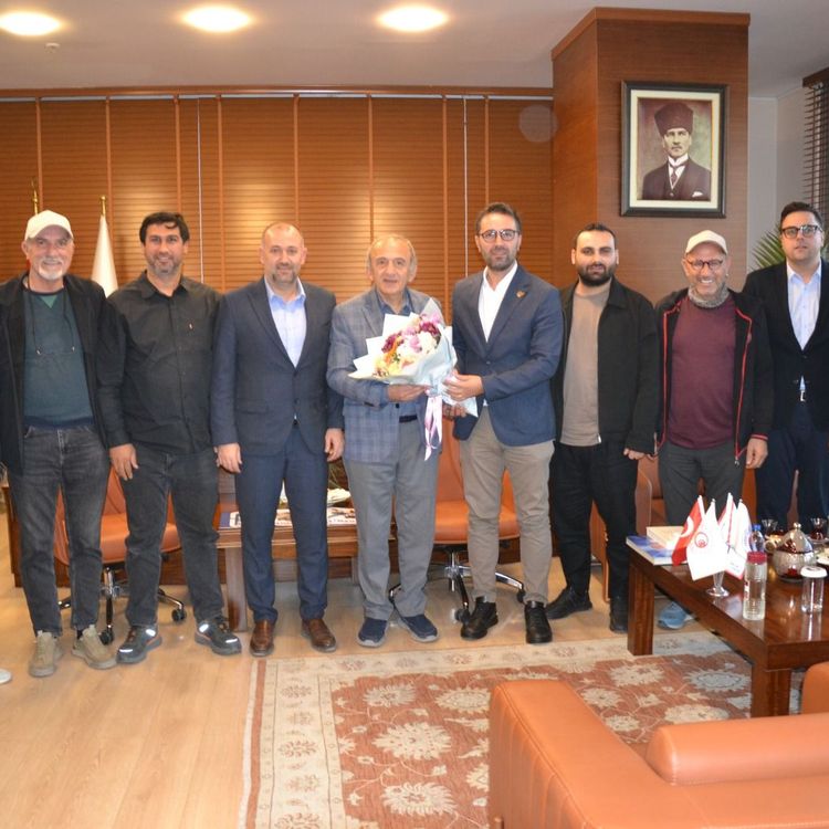 Manisa Gazeteciler Cemiyeti’nden TSO Başkanı Yılmaz’a Tebrik Ziyareti