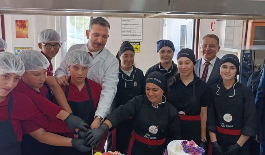 Manisa İl Milli Eğitim Müdürlüğü'nün “Atölyede 1 Gün Projesi” Gördes’te Start Aldı