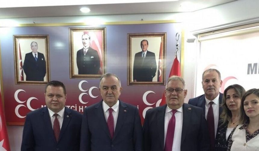 MHP’li Akçay: "CHP cinnet geçiriyor"