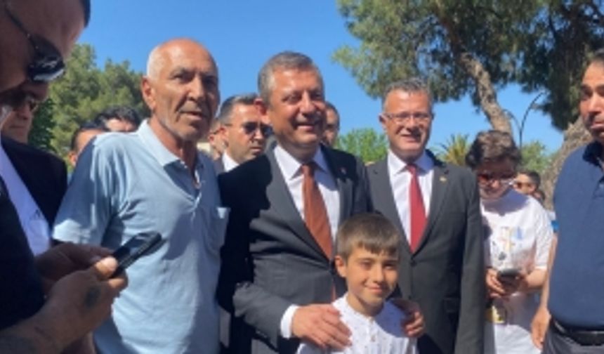 Özgür Özel'e 9 yaşındaki adaşından sürpriz