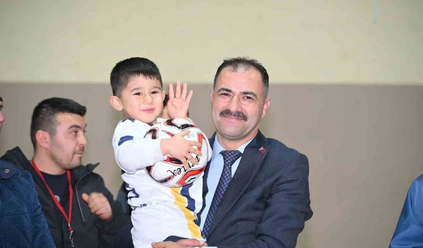 DMD hastası Rahmi Kerem için düzenlenen futsal turnuvası başladı