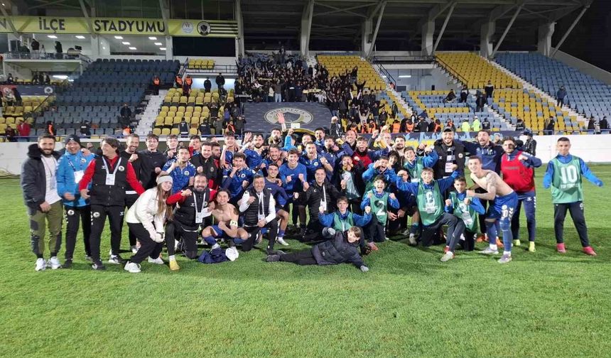 Menemen FK, Bursaspor Teknik Direktörü Mustafa Er'e tepki gösterdi