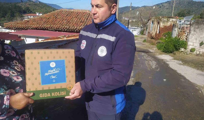 Muğla Büyükşehir'den Ramazan'da gıda kolisi desteği