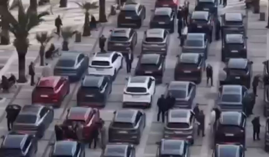 Turgutlu’da Anlamlı İftar: Şehit Yakınlarına TOGG Konvoyu