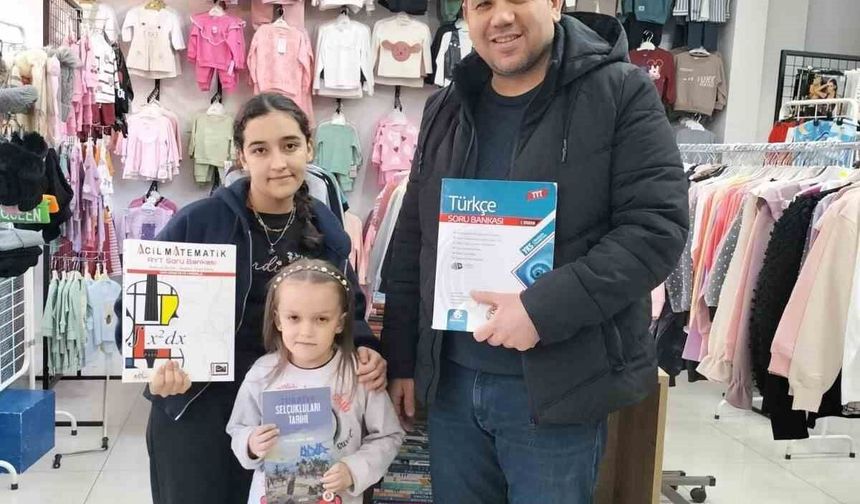 Denizli'de 7 yıldır süren 'Her alışverişe bir kitap' kampanyasında binlerce vatandaş kitapla buluştu