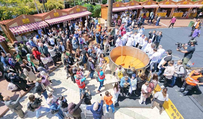 Dev tencereden 5 bin kişiye çorba