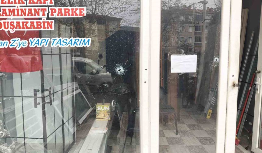 İzmir'de iş yerine silahlı saldırı