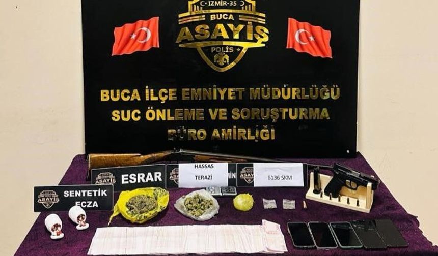 İzmir'de uyuşturucu operasyonunda 5 şüpheli yakalandı