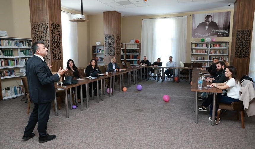 Şehzadeler Belediyesi personeline proje yazma eğitimi