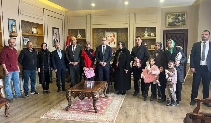 Tavşanlı'da en çok kitap okuyanlar ödüllendirildi