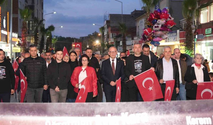 Turgutlu'da 'Sessiz Saygı' korteji