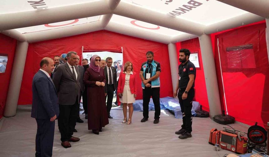 Sağlık ordusu MCBÜKAF'26'da gençlerle buluştu