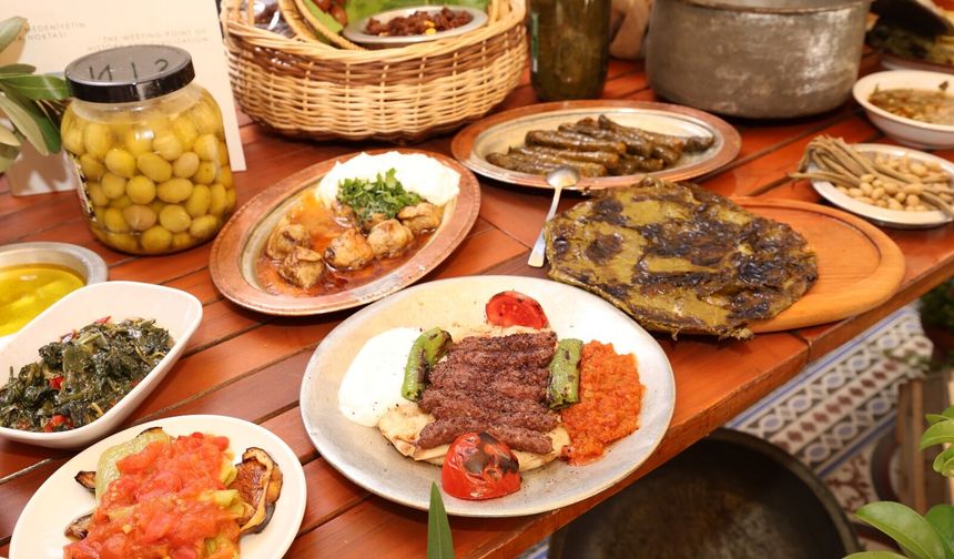 Manisa Kültür Yolu Festivali'nde Gastronomi Rüzgarı: Lezzetin Yıldızı "Manisa Kebabı" Oldu!