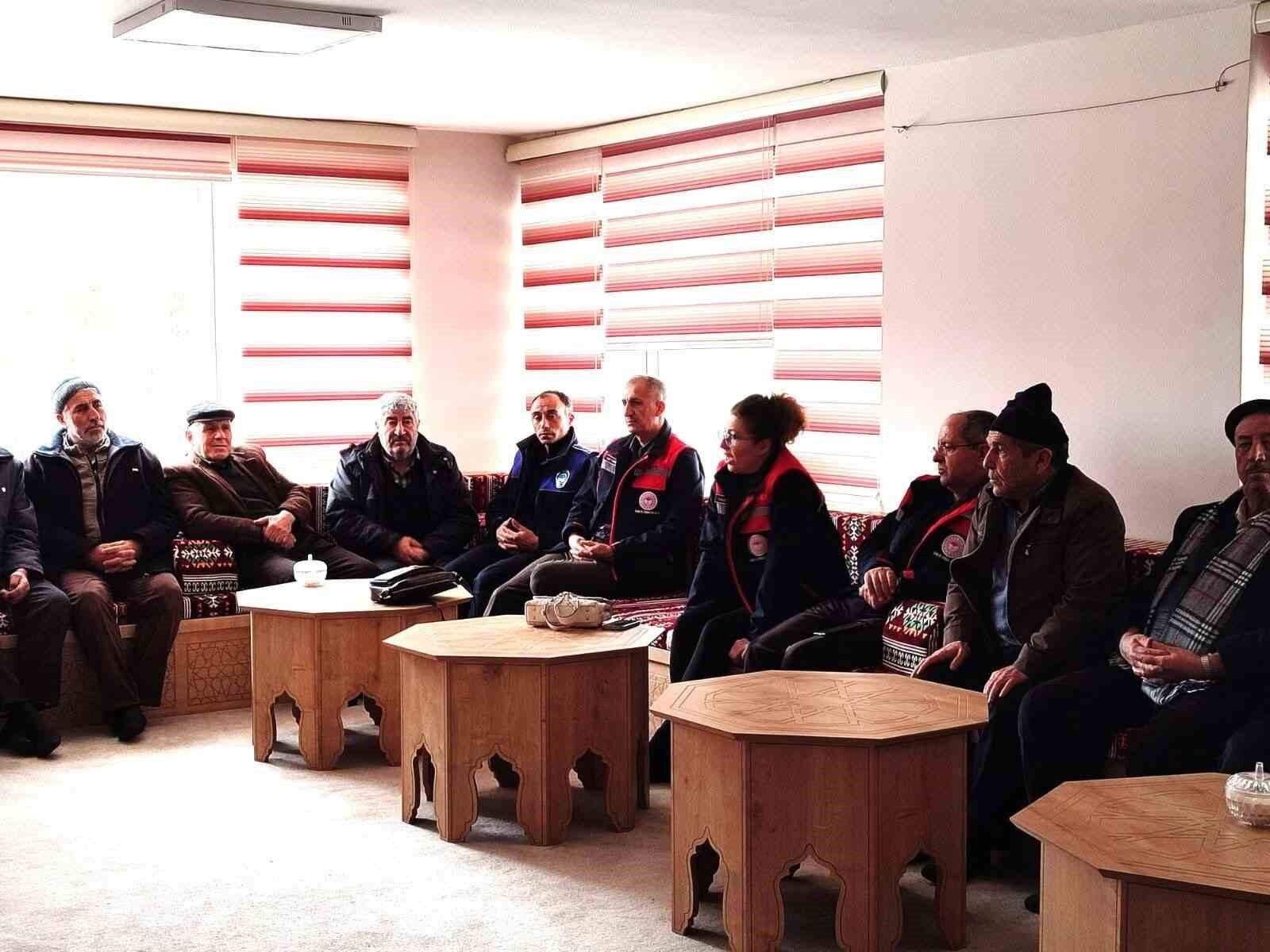 Afyonkarahisar'da 'Toprağını Tanı, Verimini Artır' etkinliği