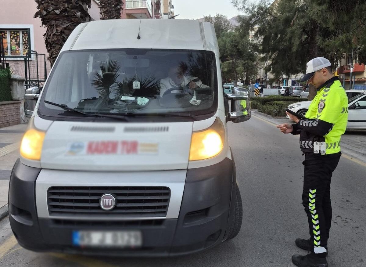 Manisa'da okul servislerine sıkı denetim