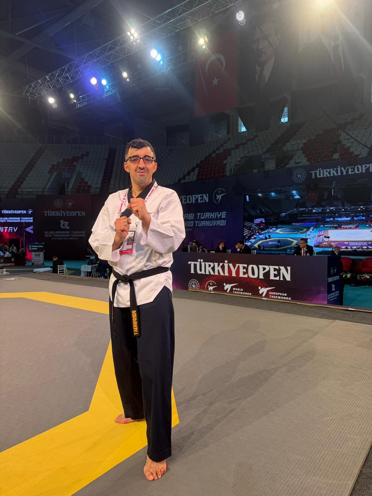 MANİSALI PARALİMPİK SPORCU AHMET FATİH AKBIYIK TATAMİYE ÇIKIYOR