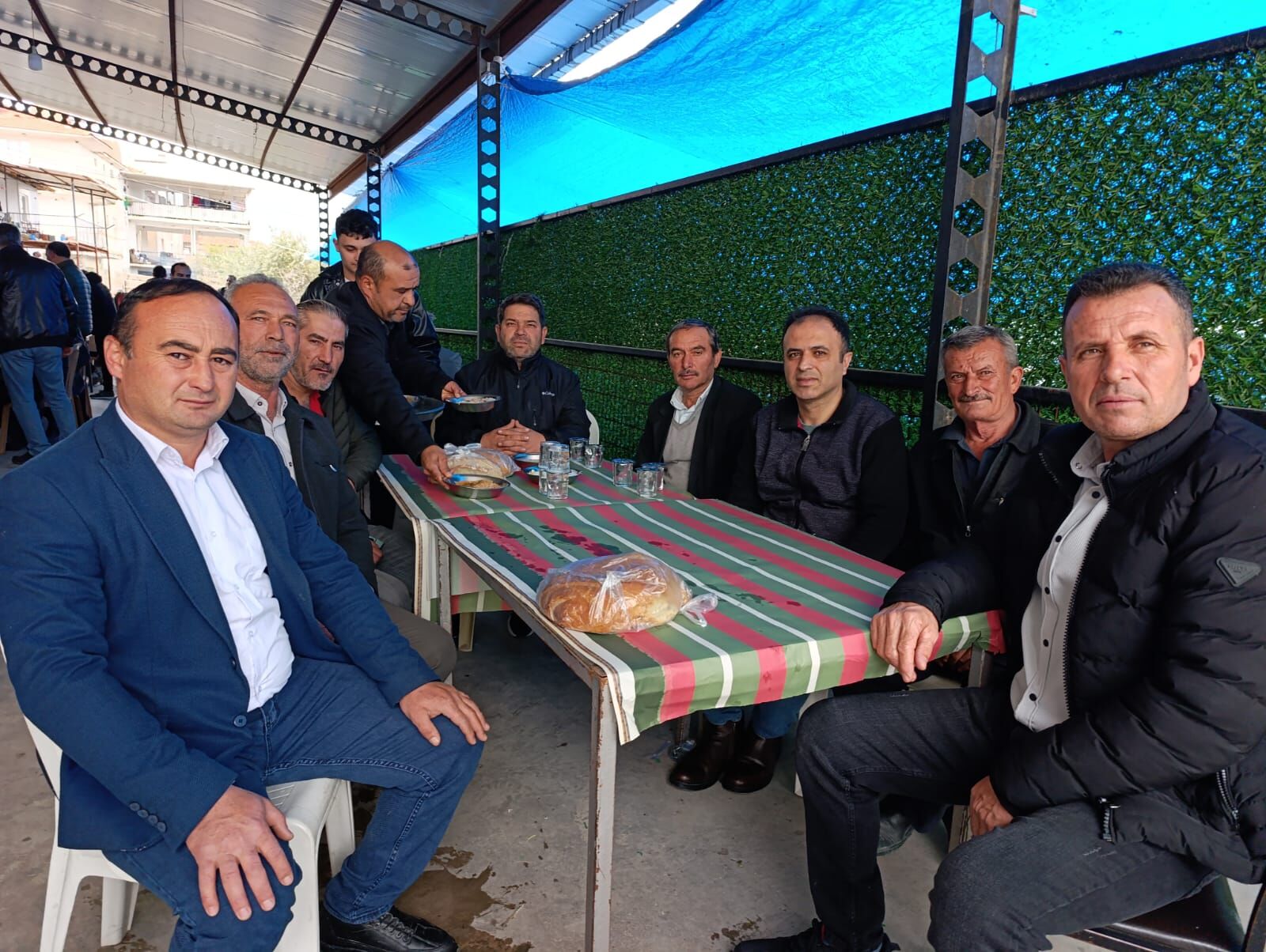 BİNLERCE KİŞİ GÖRDES ÇİĞİLLER GELENEKSEL KÖY HAYRINDA BULUŞTU