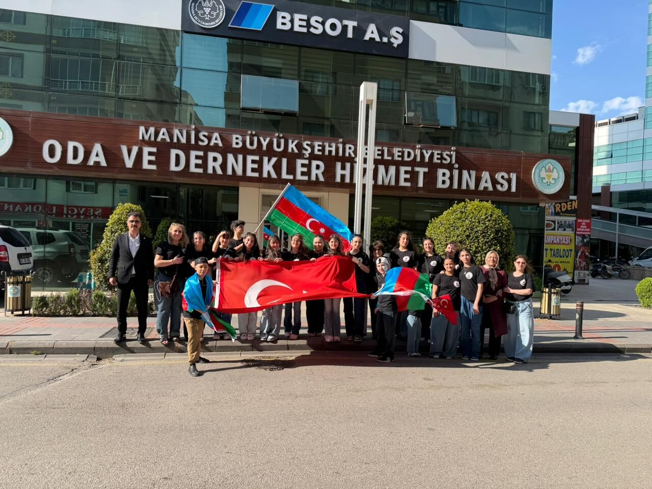 I M G 20260421 W A0122