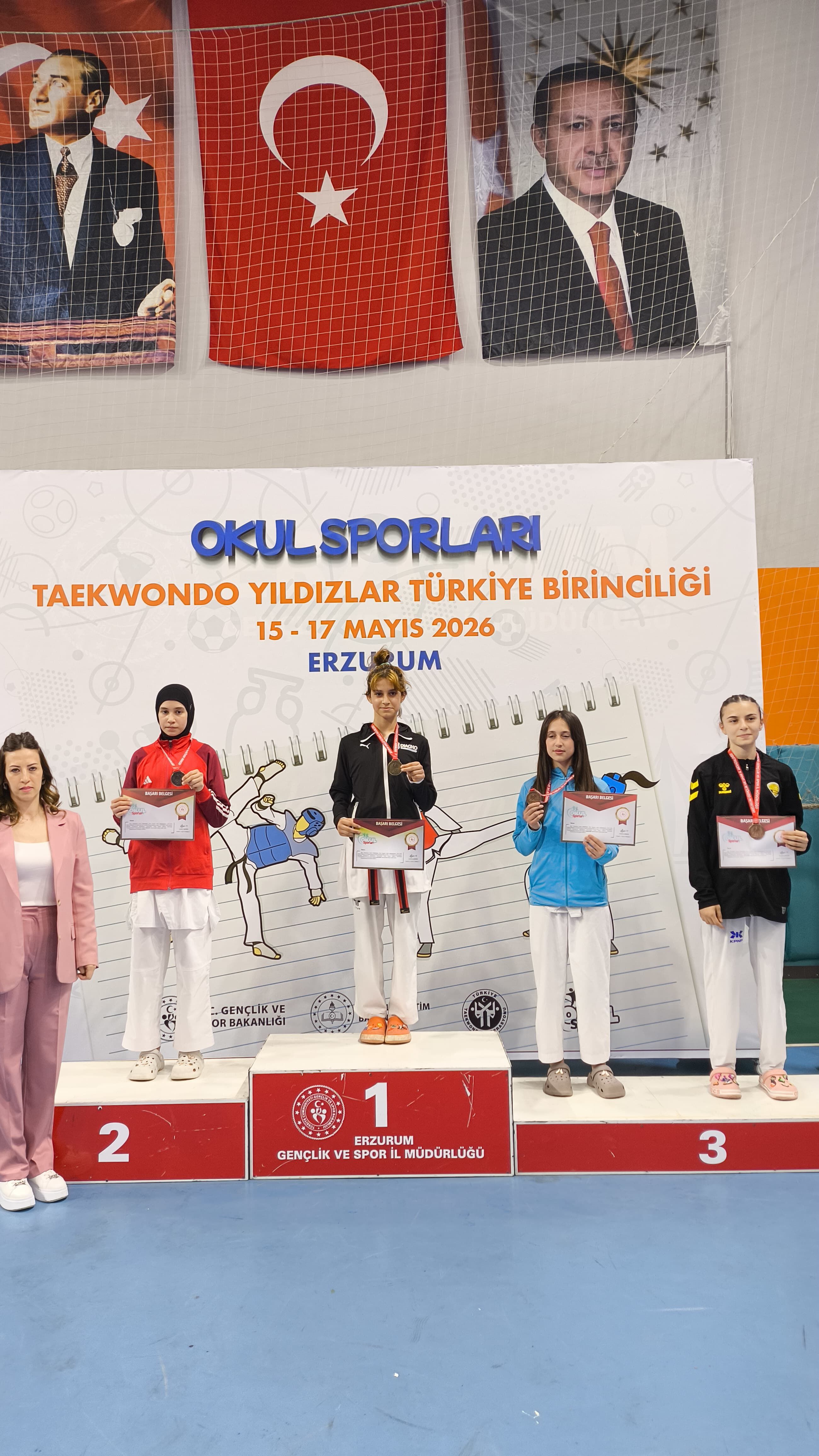 Erzurum’da Taekwondo Şampiyonası Sonuçlandı: Melisa Kundak Türkiye Şampiyonu