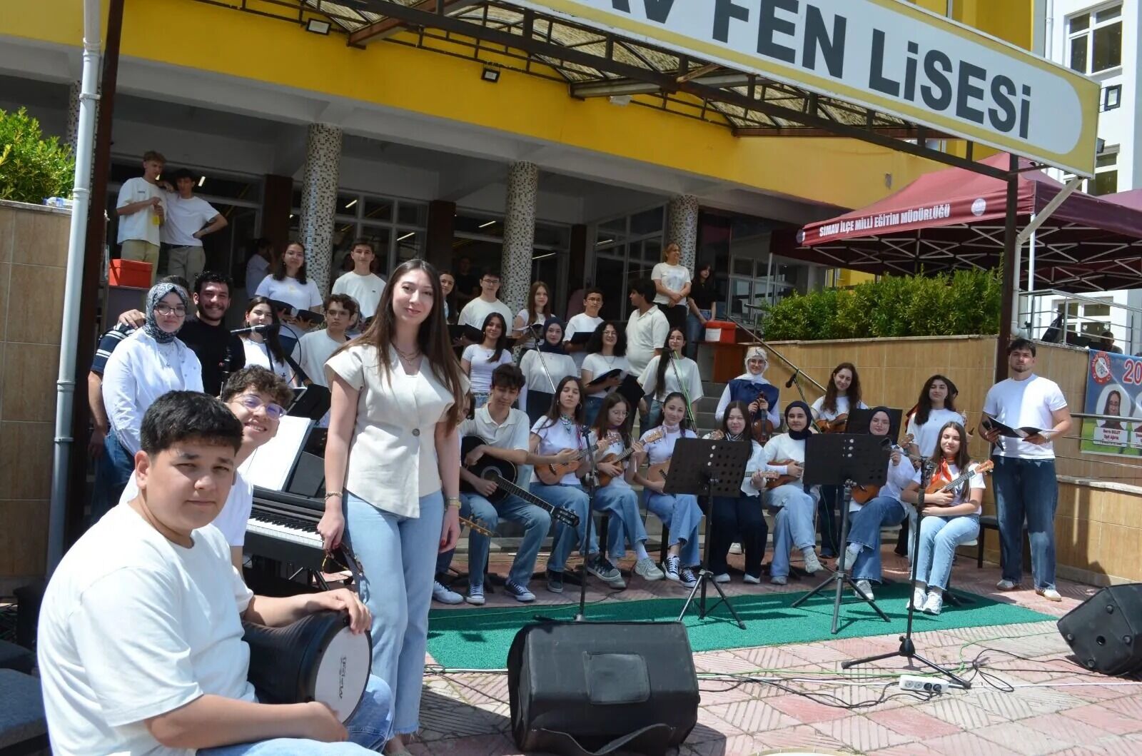 'Bahar Şenliği' Ve 'Yıl Sonu Kermesi' Festivale Dönüştü