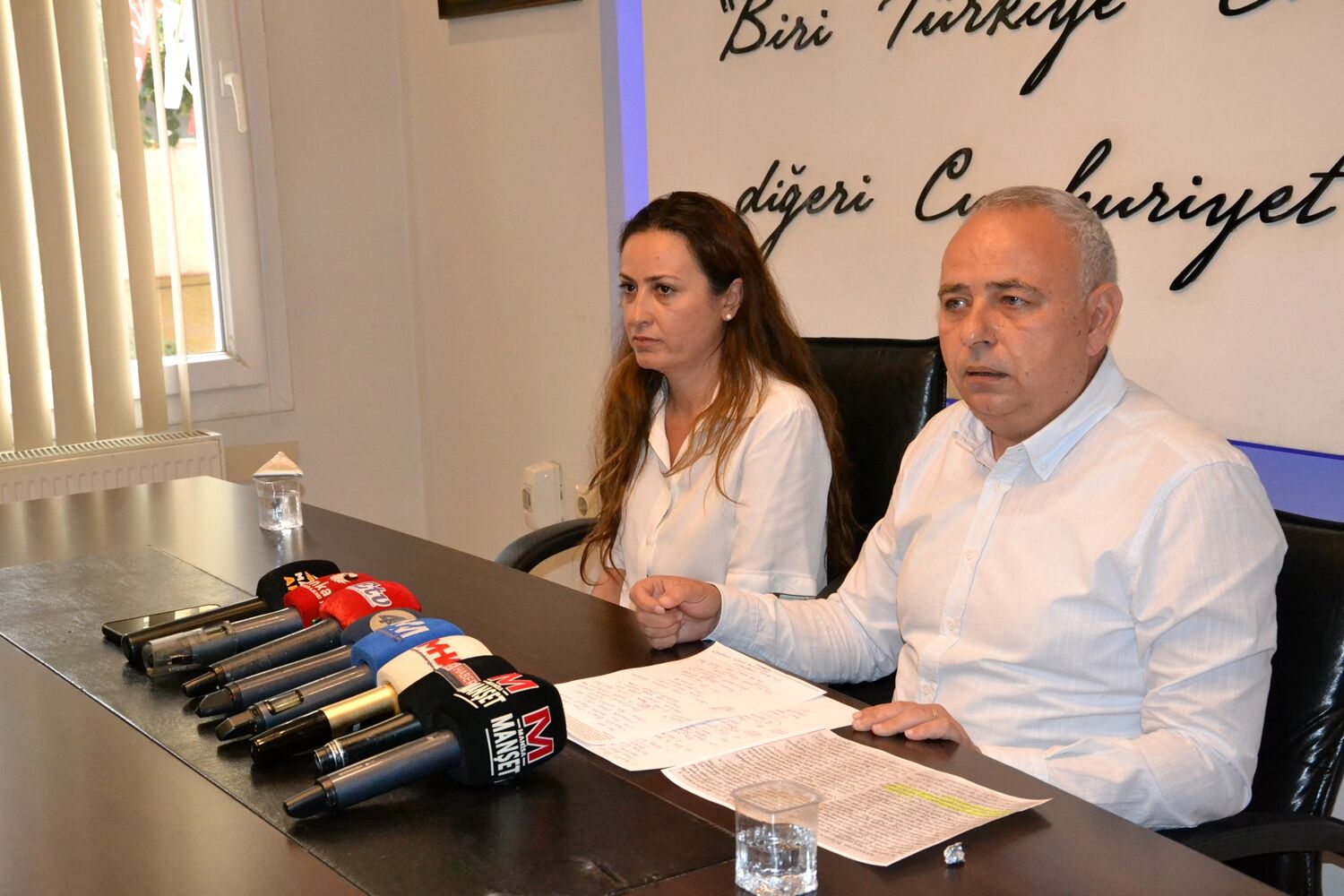 CHP Manisa’dan Muhittin Böcek’in "950 Bin Euro" İddiasına Sert Yanıt: "Vefat Etmiş Bir İnsan Üzerinden İftira Atılıyor"